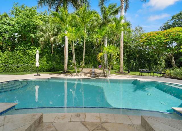 Property at 12500 Vista Ln, Pinecrest, FL 33156, 6 beds, 6.5 baths