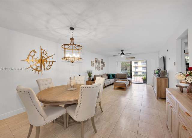 Property at 9301 SW 92nd Ave Unit 220C, Miami, FL 33176, 2 beds, 2 baths