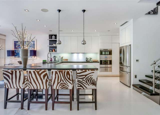 Property at 2000 S Bayshore Dr #47, Miami, FL 33133, 5 beds, 4 baths