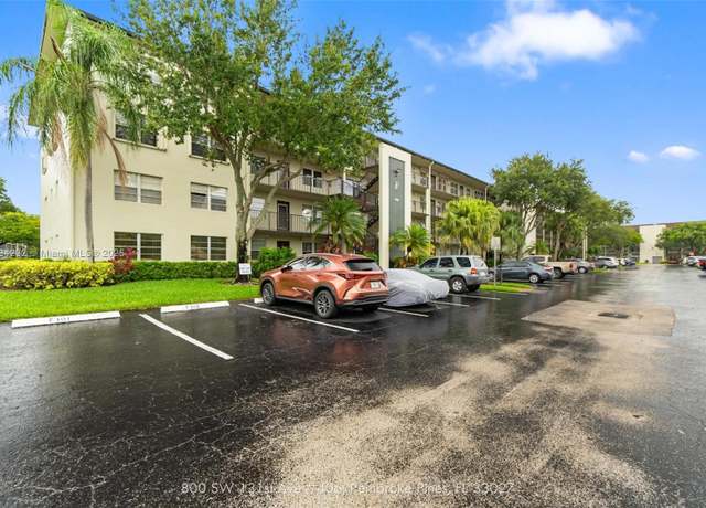 Property at 800 SW 131st Ave Unit 406F, Pembroke Pines, FL 33027, 2 beds, 1.5 baths