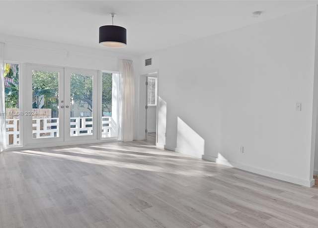 Property at 1561 Jefferson Ave, Miami Beach, FL 33139, 18 beds, 14 baths
