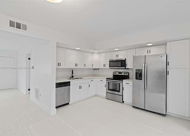 Property at 8420 SW 133rd Ave Rd #406, Miami, FL 33183, 3 beds, 2 baths
