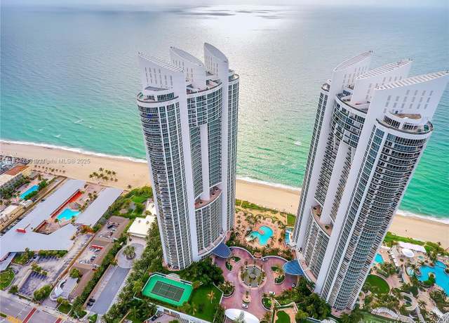 Property at 18201 Collins Ave #5303, Sunny Isles Beach, FL 33160, 1 bed, 1.5 baths
