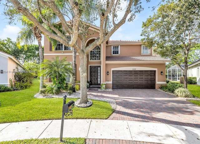 Property at 4499 W Whitewater Ave, Weston, FL 33332, 4 beds, 3 baths