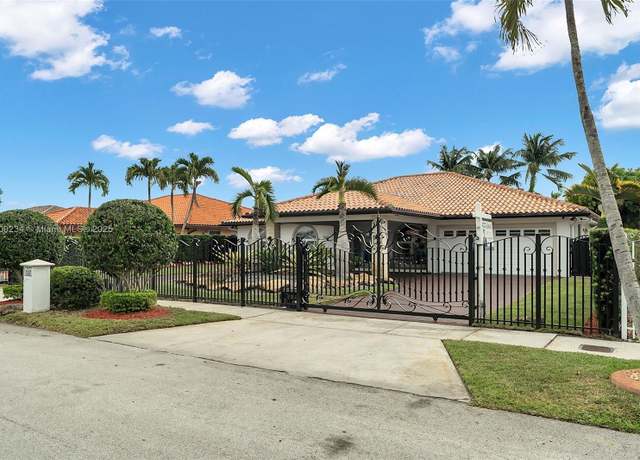 Property at 14318 SW 17th St, Miami, FL 33175, 4 beds, 3 baths