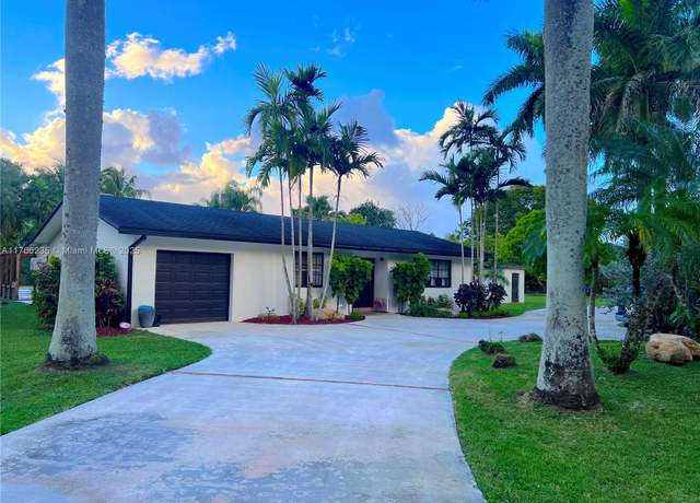 Property at 22600 SW 180th Ct, Miami, FL 33170, 3 beds, 3 baths