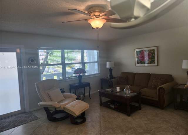 Property at 2114 E Cambridge E #2114, Deerfield Beach, FL 33442, 1 bed, 1.5 baths
