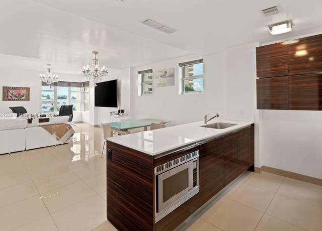 Property at 3739 Collins Ave Unit N-307, Miami Beach, FL 33140, 1 bed, 1.5 baths