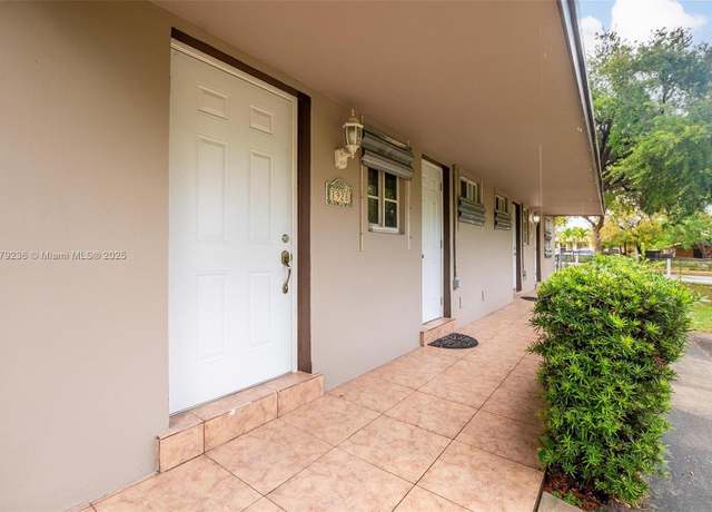 Property at 1926 Sheridan St, Hollywood, FL 33020, 8 beds, 4 baths