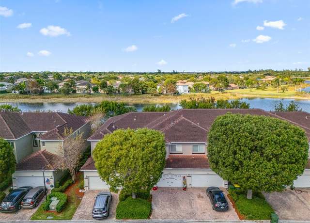 Property at 1920 SE 23rd Ave, Homestead, FL 33035, 3 beds, 3 baths