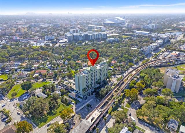 Property at 816 NW 11th St #607, Miami, FL 33136, 2 beds, 2 baths