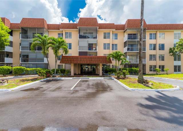 Property at 4168 Inverrary Dr #402, Lauderhill, FL 33319, 2 beds, 2 baths