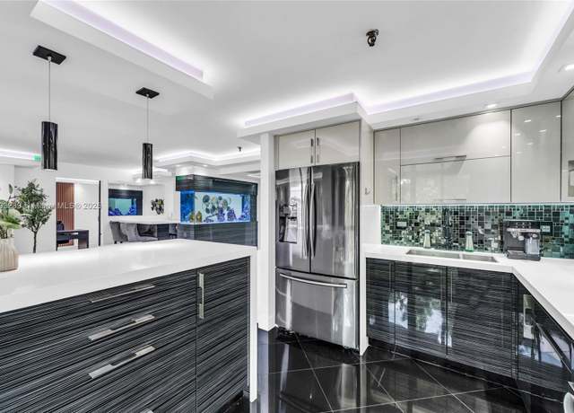 Property at 665 NE 195th St #326, Miami, FL 33179, 2 beds, 2 baths