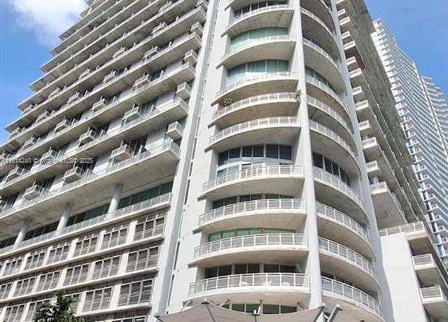 Property at 690 SW 1st Ct #2711, Miami, FL 33130, 2 beds, 2.5 baths