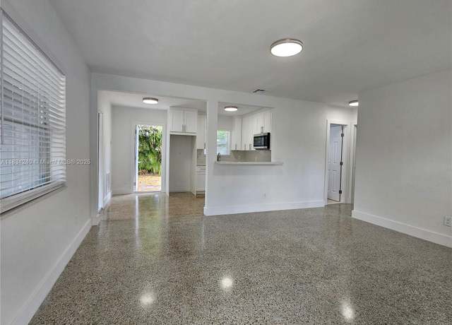 Property at 1112 NW 15th Ave, Fort Lauderdale, FL 33311, 2 beds, 1 bath