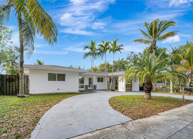 Property at 2025 NW 12th Ave, Fort Lauderdale, FL 33311, 3 beds, 2 baths