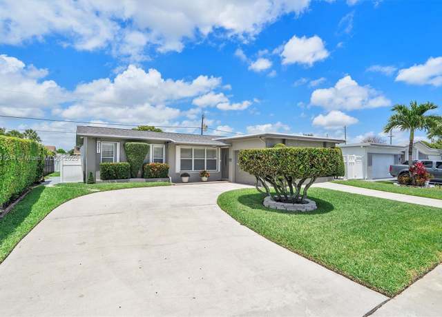Property at 9221 NW 21st Mnr, Sunrise, FL 33322, 3 beds, 2 baths