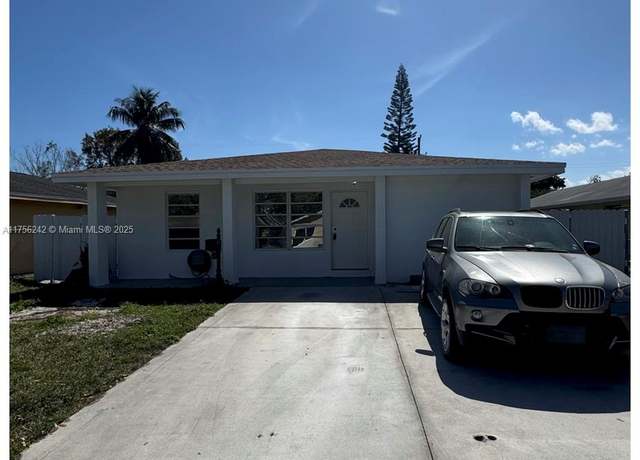 Property at 2318 Scott St, Hollywood, FL 33020, 3 beds, 1 bath