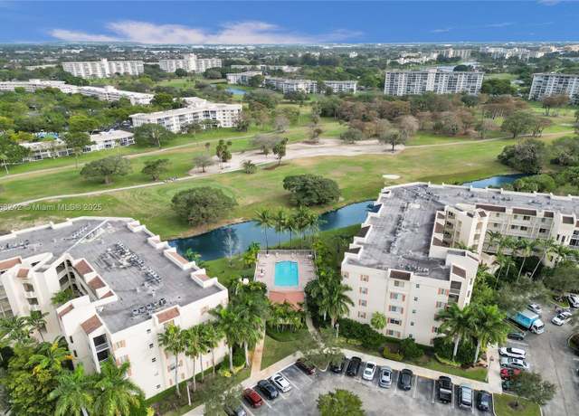 Property at 3500 Oaks Clubhouse Dr #501, Pompano Beach, FL 33069, 3 beds, 2 baths