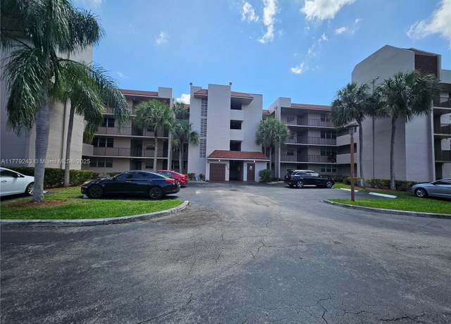Property at 9510 Seagrape Dr #201, Davie, FL 33324, 3 beds, 2 baths