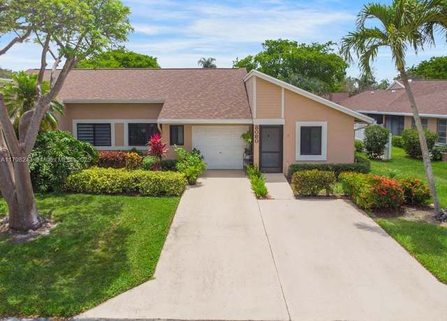 Property at 8080 Sweetbriar Way, Boca Raton, FL 33496, 2 beds, 2 baths