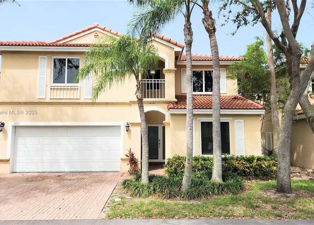 Property at 1065 Weeping Willow Way, Hollywood, FL 33019, 4 beds, 3 baths