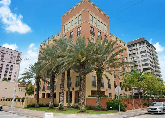 Property at 711 Biltmore Way #402, Coral Gables, FL 33134, 2 beds, 2 baths