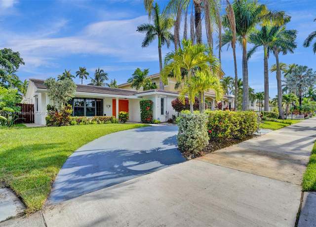 Property at 1116 Hollywood Blvd, Hollywood, FL 33019, 4 beds, 4 baths