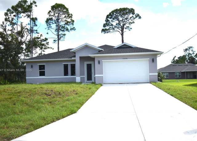 Property at 3092 Crowder St, Port Charlotte, FL 33980, 3 beds, 2.5 baths