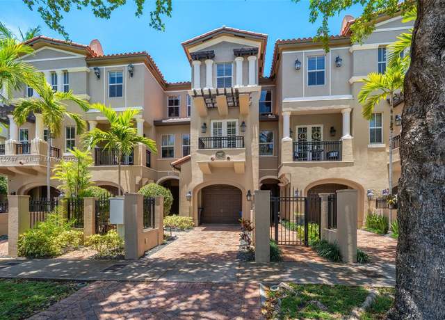 Property at 615 Santander Ave Unit C, Coral Gables, FL 33134, 4 beds, 3.5 baths