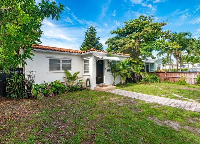 Property at 2506 Harding St, Hollywood, FL 33020, 3 beds, 2 baths