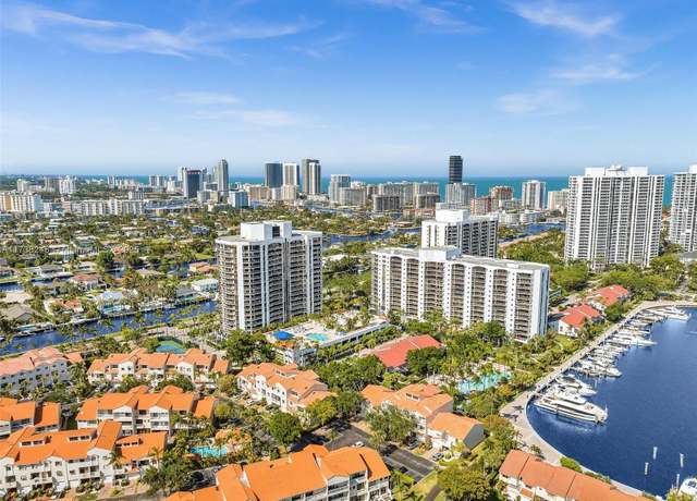 Property at 3600 Yacht Club Dr #304, Aventura, FL 33180, 1 bed, 2 baths