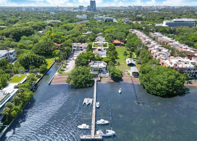 Property at 3169 Via Abitare Way #6, Miami, FL 33133, 2 beds, 2.5 baths