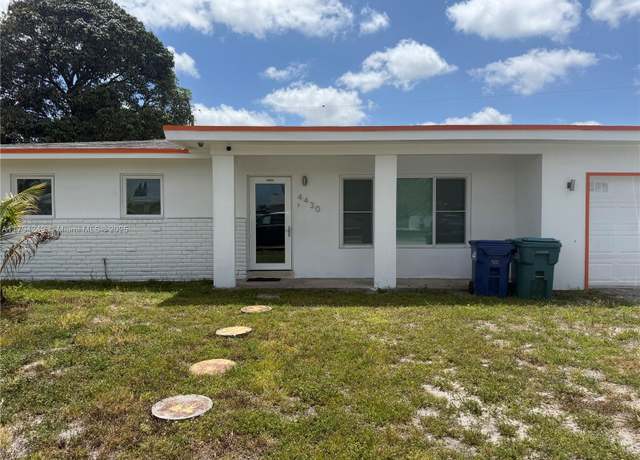 Property at 4430 NW 175th St, Miami Gardens, FL 33055, 3 beds, 1 bath