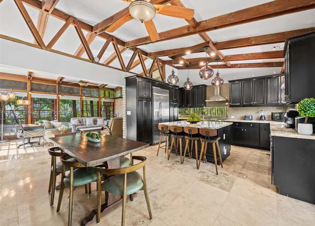 Property at 1519 Harrison St, Hollywood, FL 33020, 3 beds, 2 baths