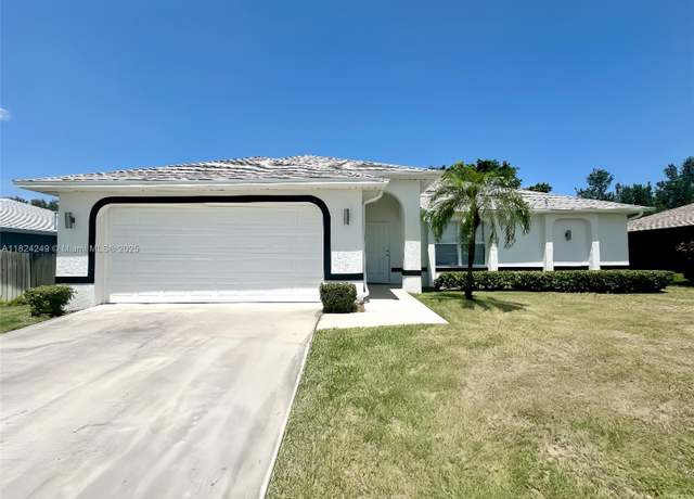 Property at 1716 NE 6th Pl, Cape Coral, FL 33909, 3 beds, 2 baths