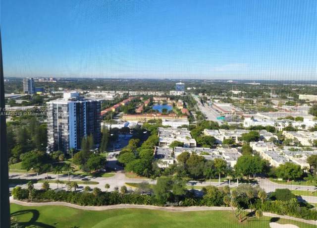 Property at 20335 W Country Club Dr Ph 2, Aventura, FL 33180, 2 beds, 2 baths
