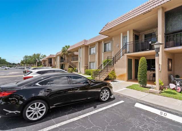 Property at 197 Lakeview Dr #102, Weston, FL 33326, 2 beds, 2 baths
