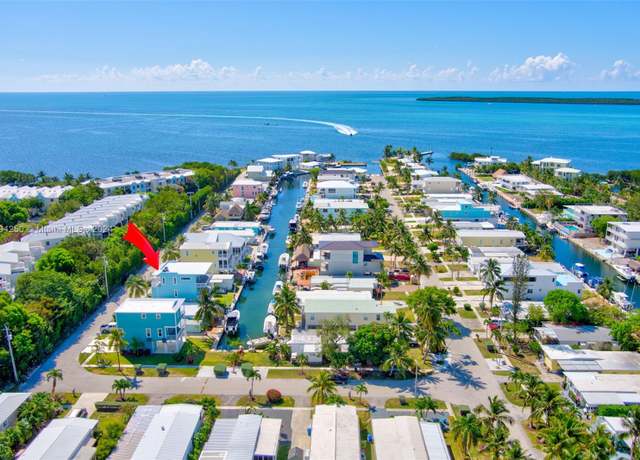 Property at 84 Coral Way, Key Largo, FL 33037, 3 beds, 2.5 baths