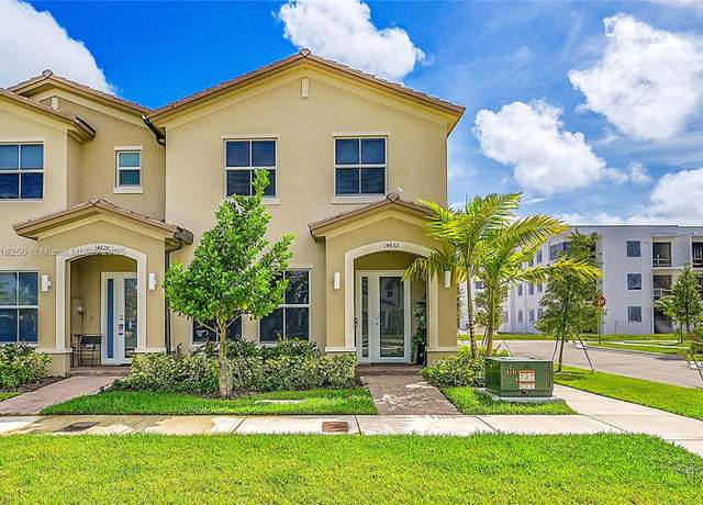 Property at 14832 SW 265th St, Homestead, FL 33032, 3 beds, 2.5 baths