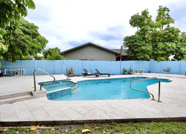 Property at 1925 NE 214th Ter, Miami, FL 33179, 4 beds, 3.5 baths
