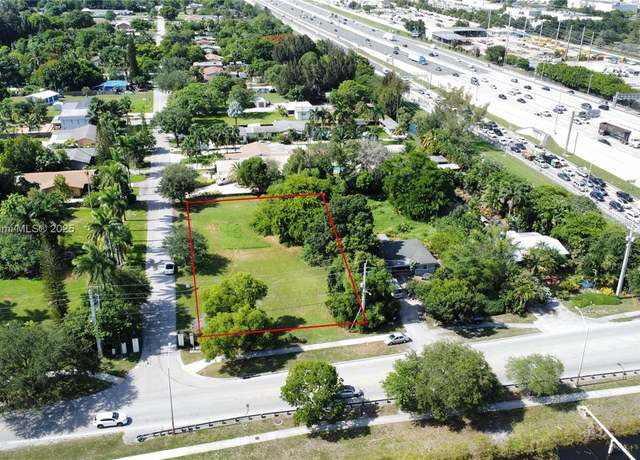 Property at 53 SW Ave, Davie, FL 33314