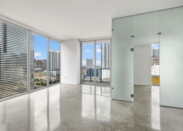Property at 151 SE 1st St #1711, Miami, FL 33131, 2 beds, 2 baths