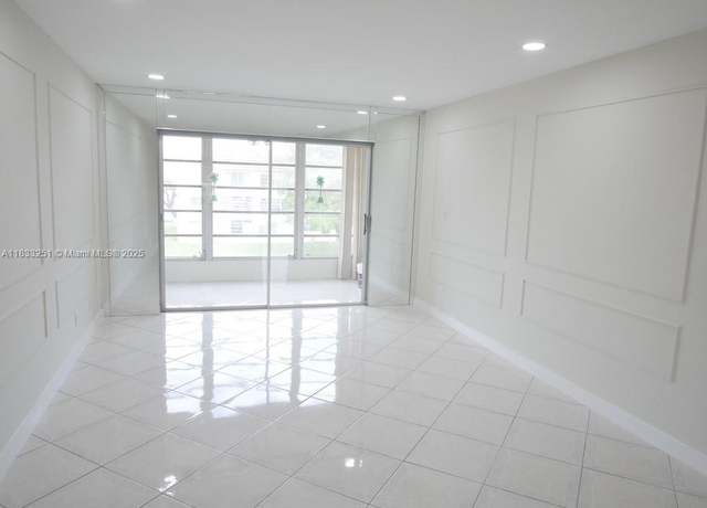 Property at 8891 Sunrise Lakes Blvd #308, Sunrise, FL 33322, 1 bed, 1 bath