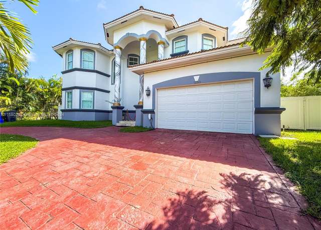 Property at 1250 Wiley St, Hollywood, FL 33019, 5 beds, 4.5 baths