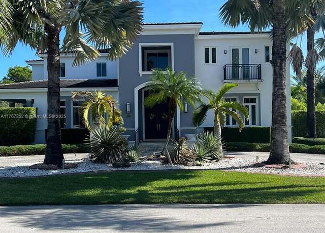 Property at 12755 Red Rd, Coral Gables, FL 33156, 7 beds, 7.5 baths