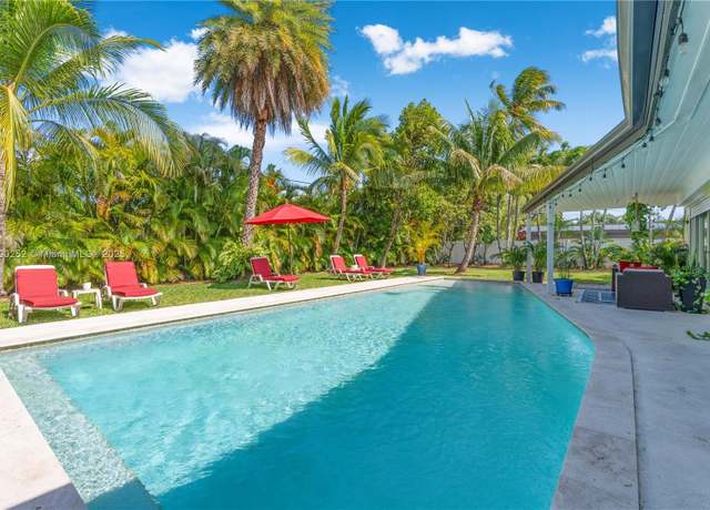 Property at 13451 SW 74th Ave, Pinecrest, FL 33156, 3 beds, 2 baths