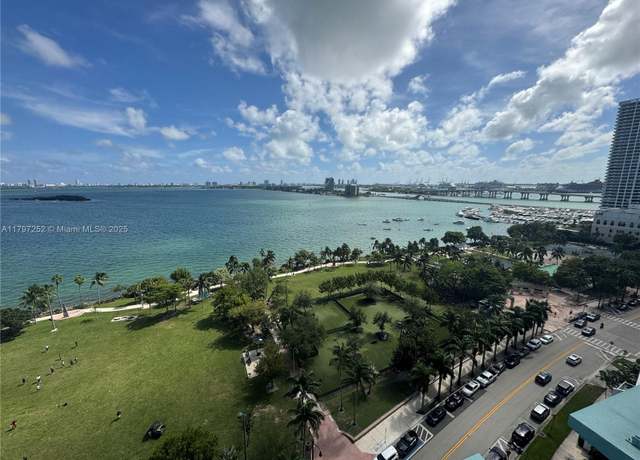 Property at 1900 N Bayshore Dr #1401, Miami, FL 33132, 2 beds, 2.5 baths