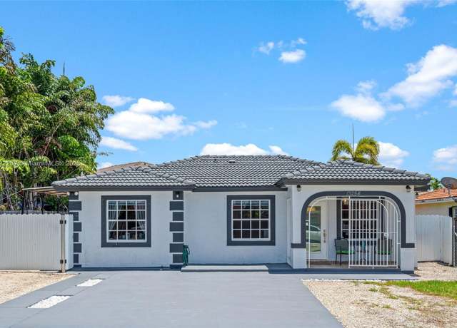 Property at 13254 SW 275th Ln, Homestead, FL 33032, 3 beds, 2 baths