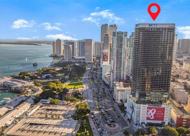 Property at 398 NE 5th St #4502, Miami, FL 33132, 1 bath